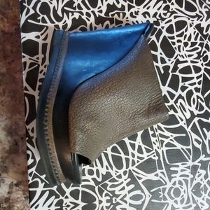 Diane von Furstenberg Odessa Dove Grey Tumbled S 6